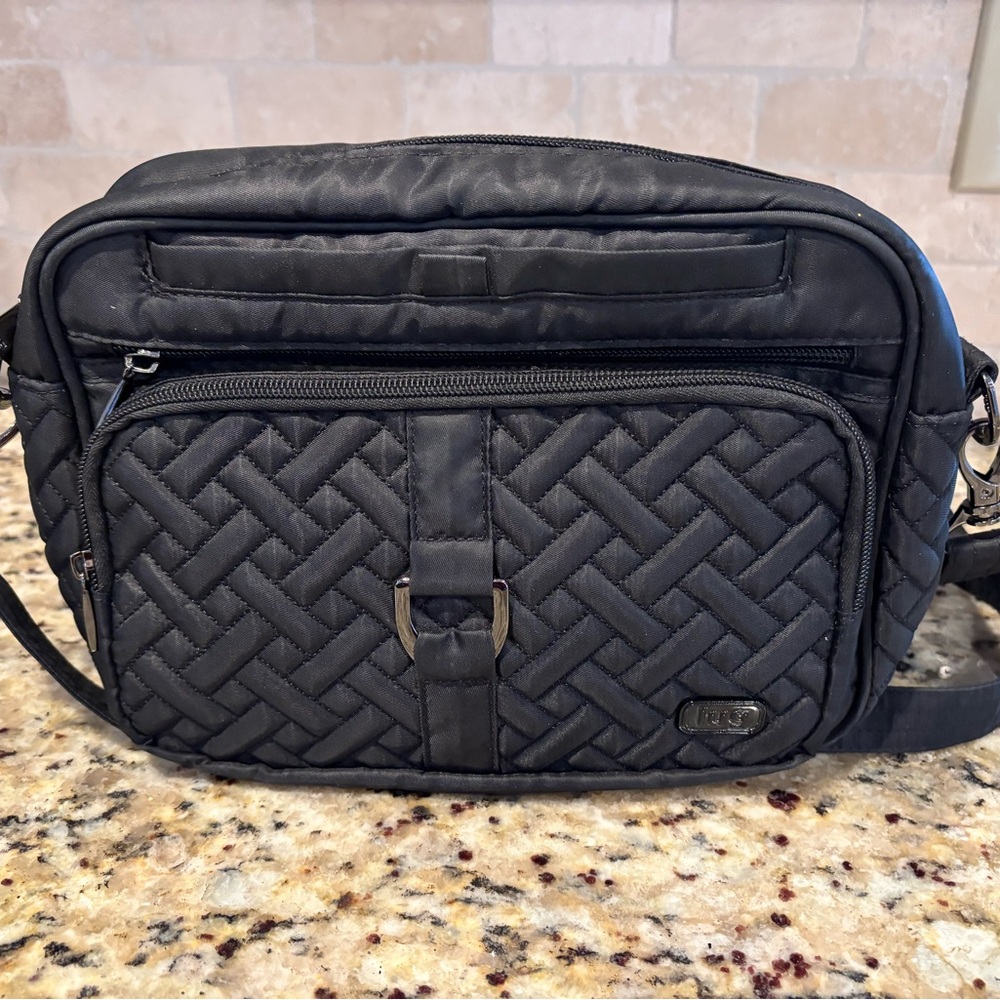 Lug Carousel XL in black